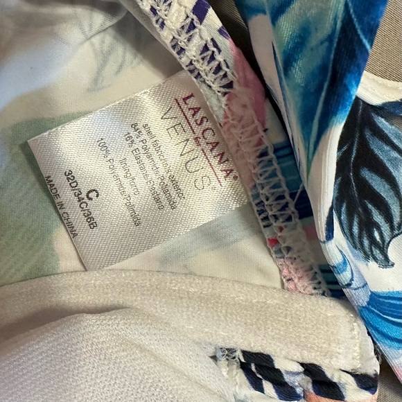 Venus bikini Morning Tropics underwire w/removable pads moderate bottom nwt C6 - Picture 12 of 13